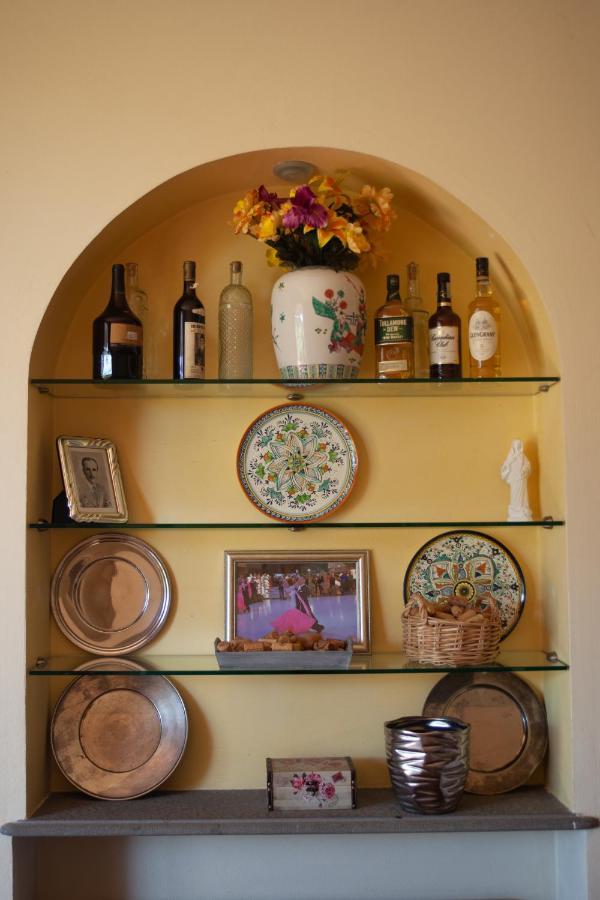Casa Vacanze Casalsole วินชี ภายนอก รูปภาพ