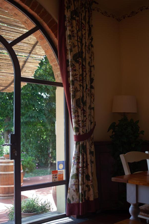 Casa Vacanze Casalsole วินชี ภายนอก รูปภาพ