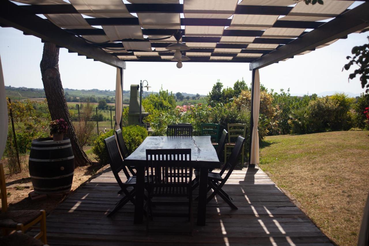 Casa Vacanze Casalsole วินชี ภายนอก รูปภาพ