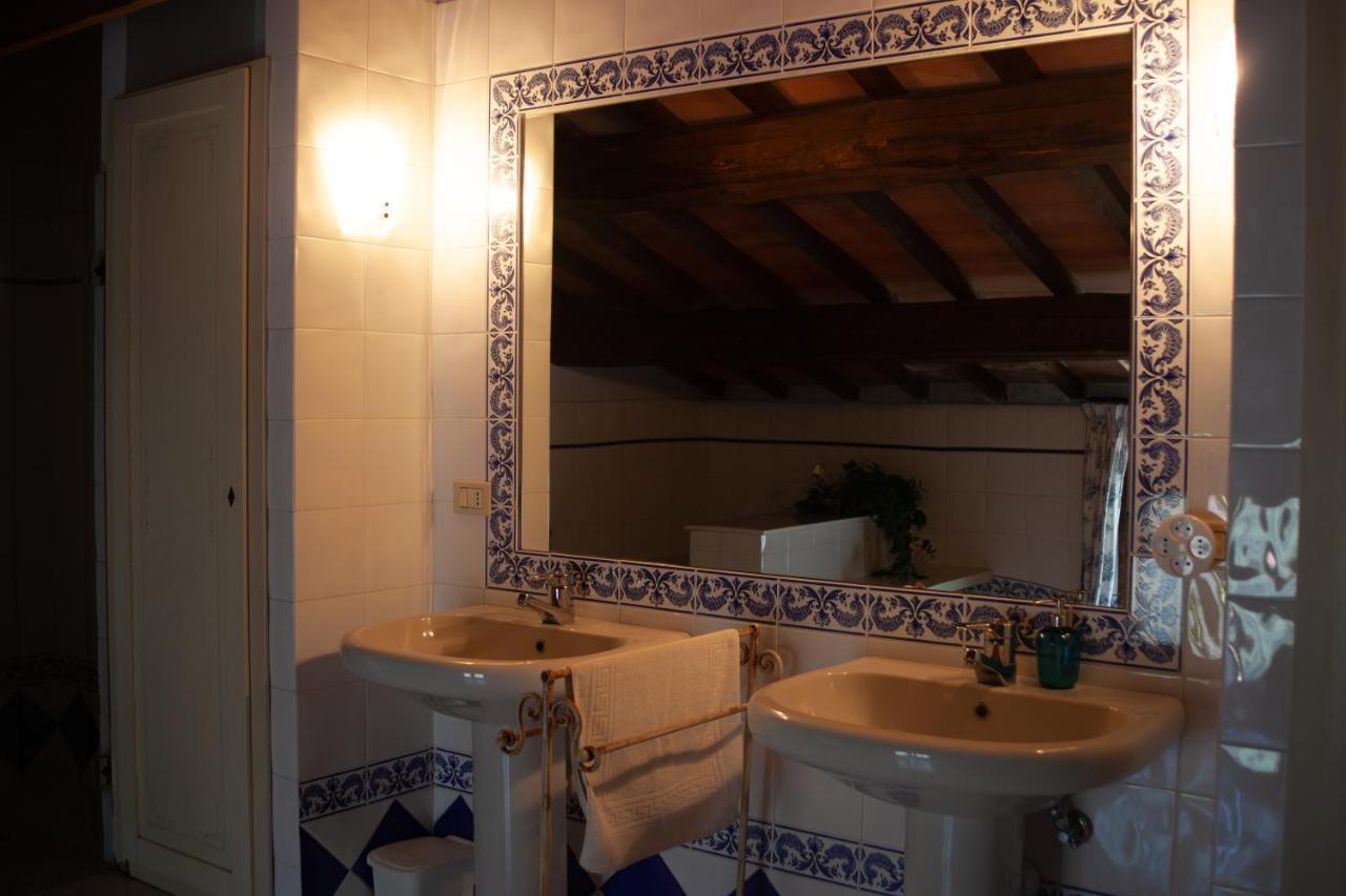 Casa Vacanze Casalsole วินชี ภายนอก รูปภาพ