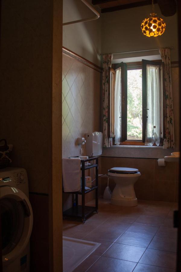 Casa Vacanze Casalsole วินชี ภายนอก รูปภาพ